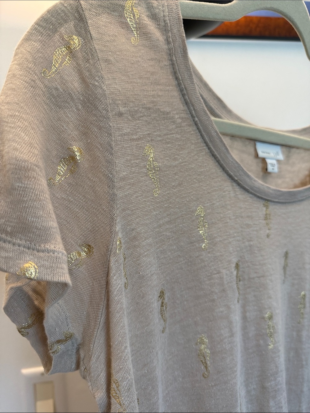 J. Jill Taupe 100% Linen Tee with Metallic Gold Seahorse Motif